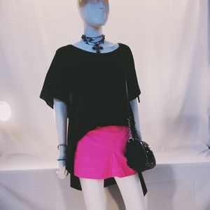 Miilla high- low black top